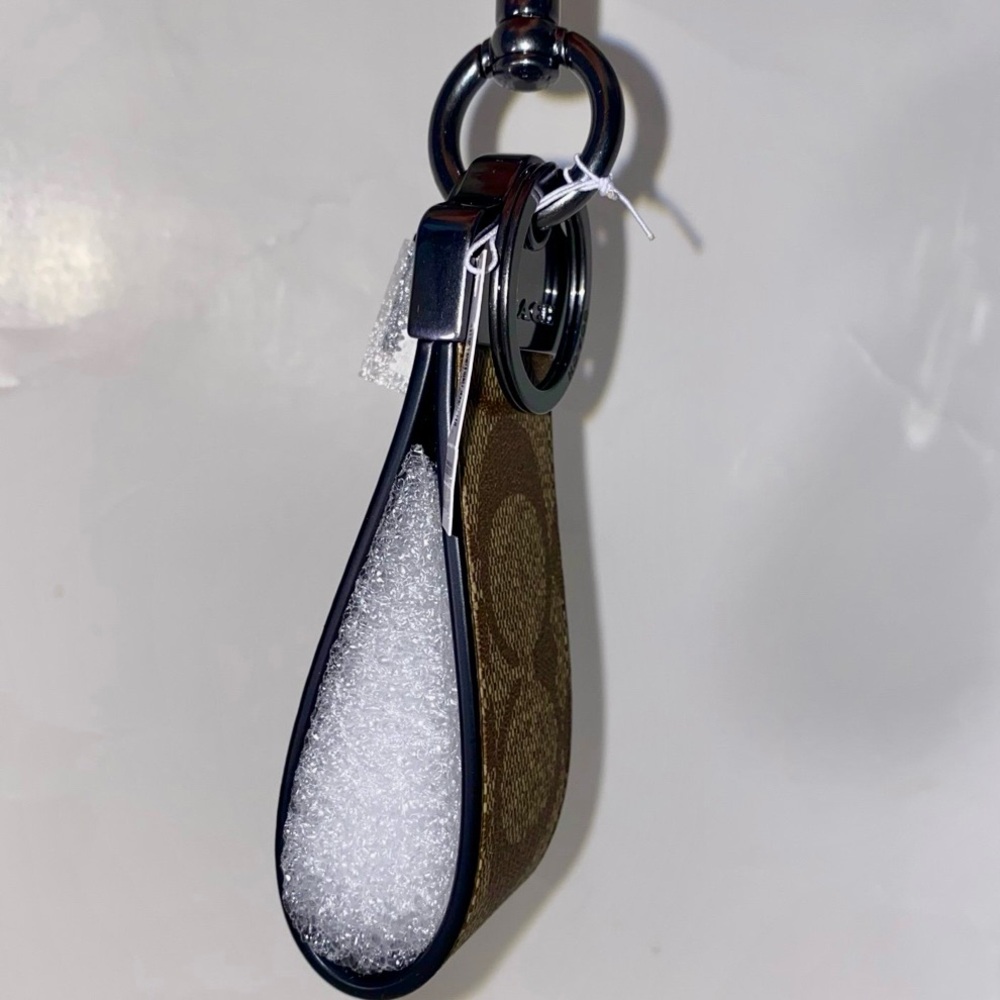 Coach Loop Key Fob In Signature Canvas New - Picture 6 of 9
